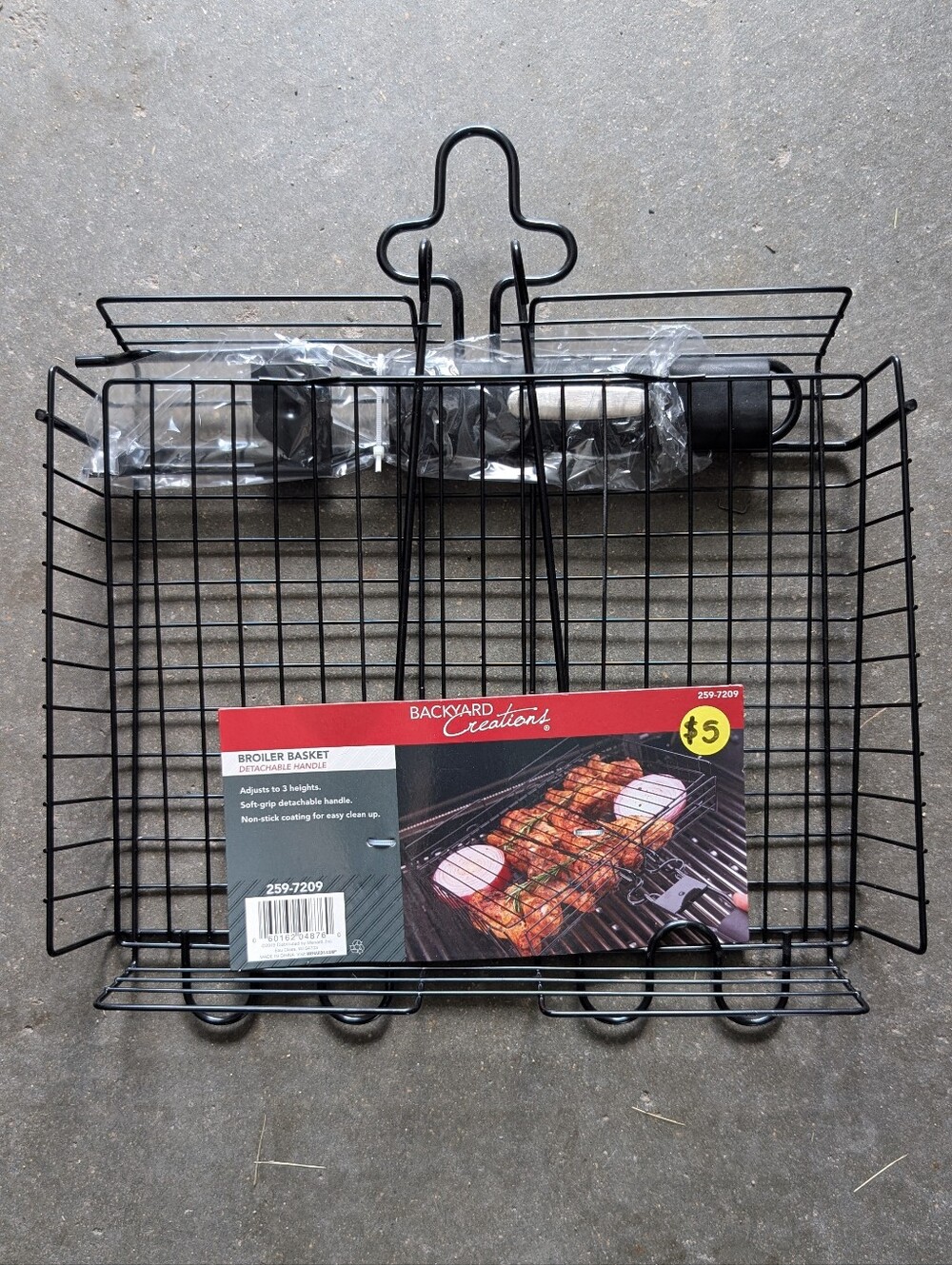 Backyard Creations Broiler Basket